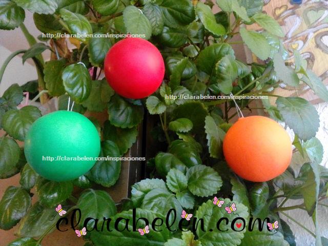 Bolas de Navidad con globos y bolas de poliespán en un minuto