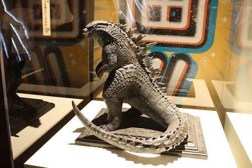 Godzilla is taking on SDCC and he looks fantastic! Via Skreeonk! (link: http://ow.ly/n3KIj)