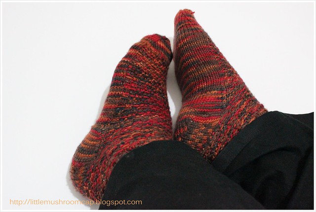 1_handknitting_knitted_sock_handmade