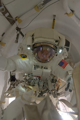 Proxima EVA 4 - US EVA 41 - ISS #199 - Shane/Peggy