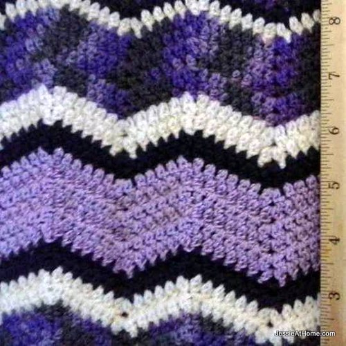 Faded-Ripple-Free-Crochet-Pattern-Sock-Weight-Close-Up
