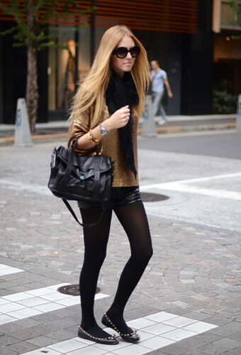 chiara-ferragni-and-marc-by-marc-jacobs-mouse-ballerina-flats-gallery