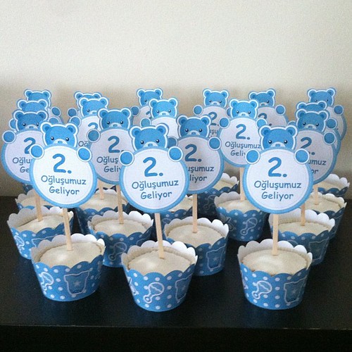 #babyshowercupcakes by Rachelsparty and L'Atelier de Ronitte @rachelsparty by l'atelier de ronitte