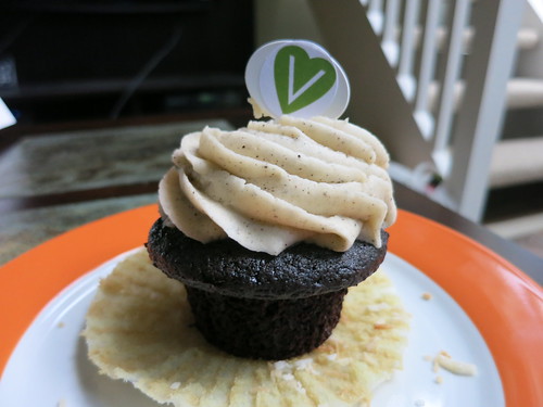 Prairie Girl Bakery - Vegan Cupcakes - Chocolate Vanilla