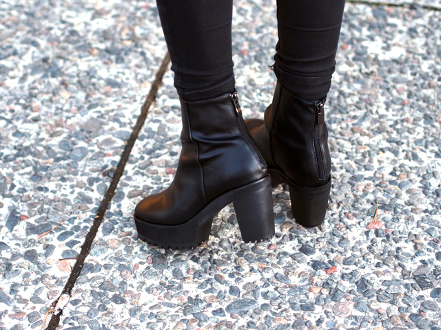choies black boots