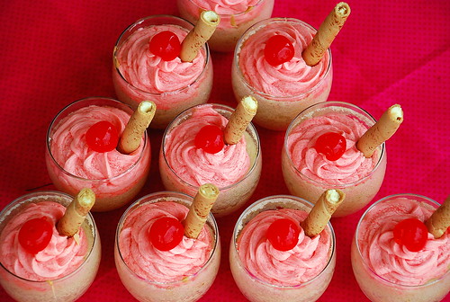 Cherry Limeade Float Cupcakes