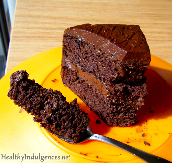 Chocolate Black Bean Cake (Low Carb, Gluten-Free!)
