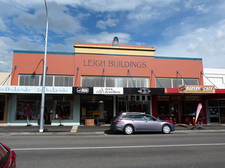 Leigh Buildings, Woodville