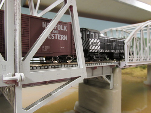 A 1950's and 60's era Santa Fe local freight traincrossing the Missisippi River lift bridge. by Eddie from Chicago