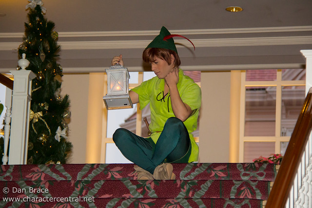 Peter Pan Christmas Magical Moment