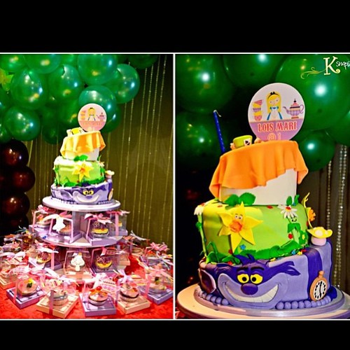 alice in wonderland cake! #ksnaps #ksnapsroductions #cake #alice #aliceinwonderland #birthday #1stbirthday #kids #cupcakes #fondant #cakes