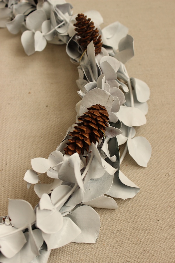 Fabric Paper Glue | DIY Minimalist Fall Wreath