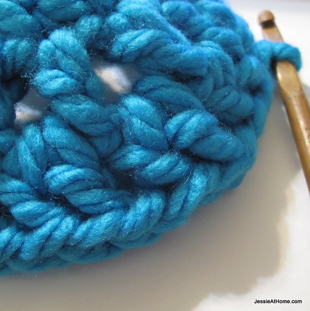 Liz-Hat-Free-Crochet-Pattern-Round-Three-Close-Up
