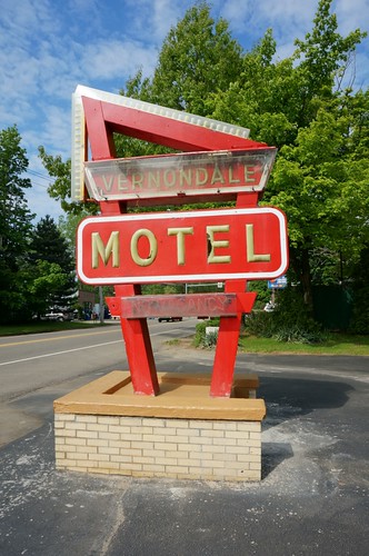 Vernondale Motel - Erie, Pennsylvania