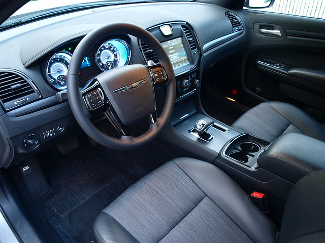 2013 Chrysler 300S Glacier Edition