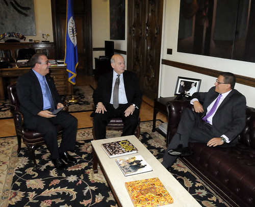 Secretario General de la OEA recibió al presidente de los empresarios de Guatemala