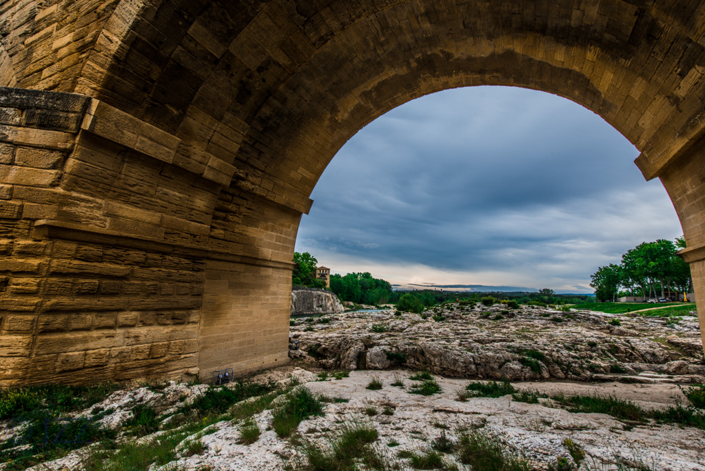 the depth of the wall, Pont du Gard, Roman aqueduct near Nimes, France