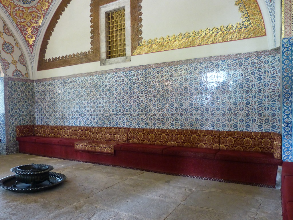 Divan interior, Topkapi Palace