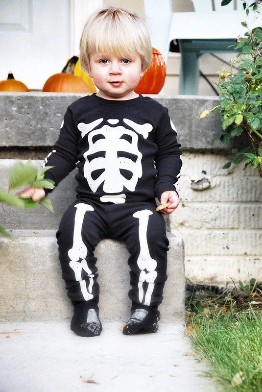 cute and classic halloween costumes for baby