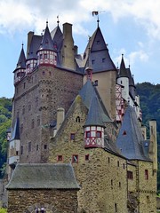 von der Ringelsteiner Mühle zur Burg Eltz