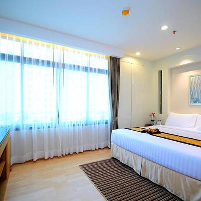 Special Room Only Promotion for One Bedroom Suite 55 sq.m. at Centre Point Hotel Chidlom Bangkok Thailand by centrepointhospitality