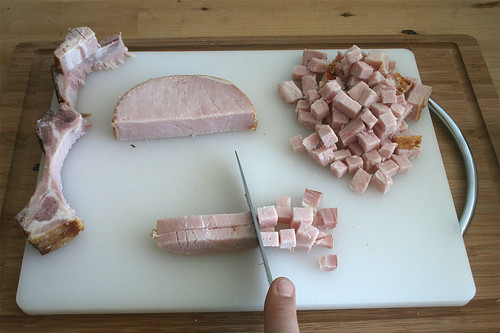 21 - Kassler würfeln / Dice smoked pork chop