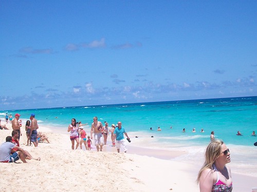 Warwick Long Bay Beach - one of Bermuda's Best Beaches. An Insider's Guide to Bermuda: Best Beaches