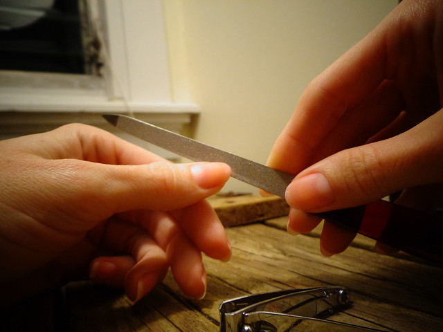 Perfect Home Manicure - Filing