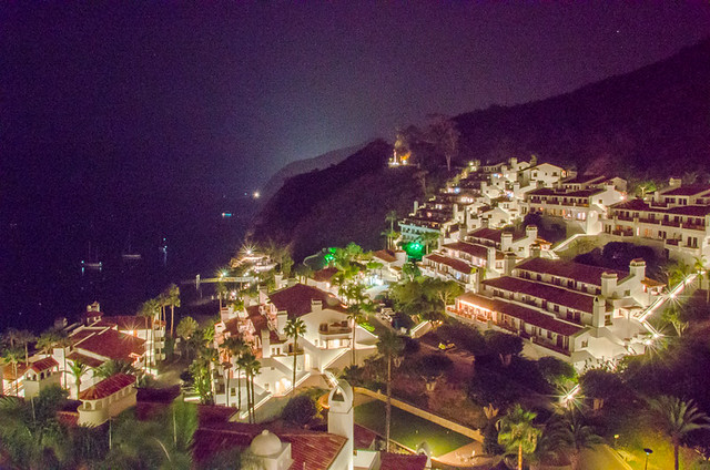Hamilton Cove (Catalina Island), by night