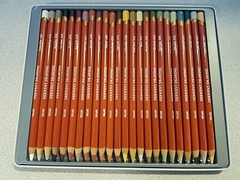 Derwent Drawing Pencils - Set of 24