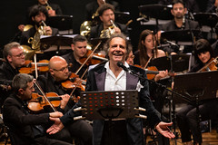 Enrico Montesano canta Trovajoli  - Molfetta - Anfiteatro di ponente