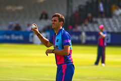 Middlesex vs Surrey - Royal London One-Day Cup 2014