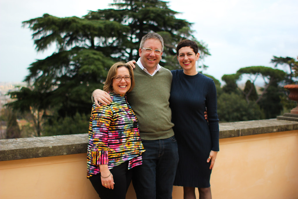 From left: Susan Van Sickle; Fred Van Sickle, vice president of alumni affairs and development; and Laura Spitz, vice provost for international affairs, at Villa Aurelia.

photo / Jessica del Mundo