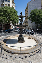 fontaine de la place Valère-Bernard, Marseille 6e