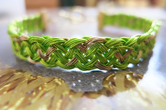 Wire Kumihimo Green/Gold Bracelet