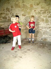 Max und Moritz mit Bernd in der Ruine Wolfenstein