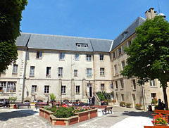 Institut Catholique de Paris, France
