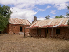 Abandoned farmhouse, Duck Ponds Road, Stockwell, South Australia