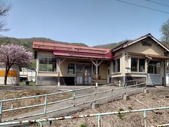 JR仁山駅