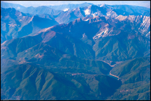 italy mountain geotagged italia lucca tuscany toscana alpi montagna garfagnana apuane 2007 skyview vagli vianova careggine geo:lat=441915843597892 geo:lon=105604176267723