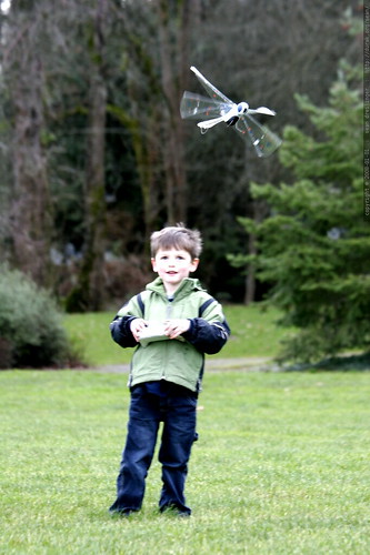 nick navigating his remote controlled dragonfly    MG 8777