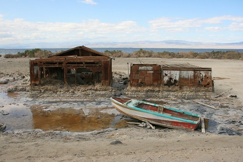 california ca sea building abandoned beach geotagged boat decay urbanexploration shore weathered saltonsea urbex salton saltonseabeach geo:lat=333799325928654 geo:lon=116012384308117