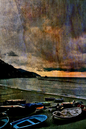sea italy beach colors clouds sunrise italia nuvole mare 5 andrea liguria terre layer monterosso spiaggia cinque postprocessing pedretti andreaupl