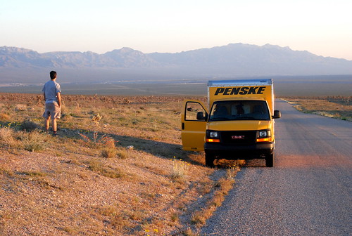 road sunset truck utah unitedstates charley shai penske coasttocoast oldhighway91 oldus91