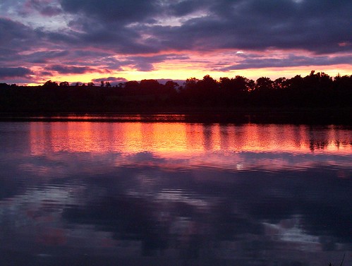 pink sunset sky water river outdoor trentriver