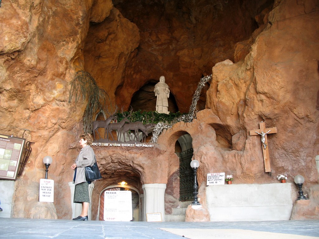 Cueva de la virgen