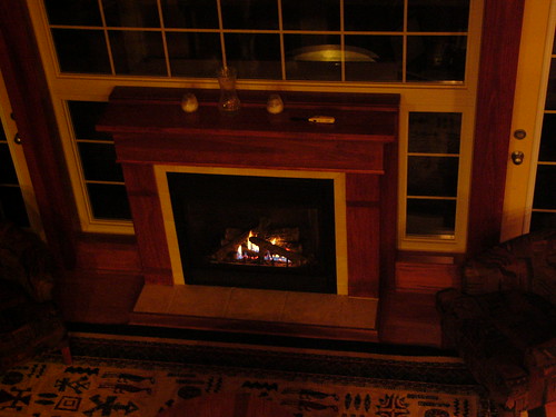 winter vacation snow ontario fireplace portstanton cottagesatportstanton
