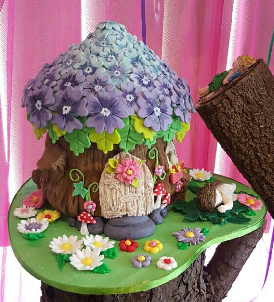 Fairy Cottage by Ellie Rainbow of Rainbow Cakes