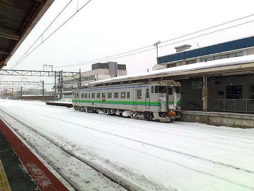 station railway train transportation nemuromainline japanrail takikawa hokkaido japan february 2017 kiha40700 dmu