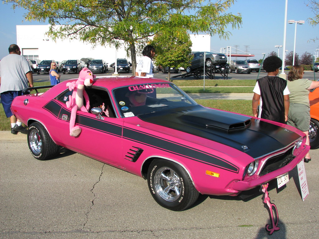 Pink Dodge Mobil Pribadi